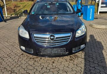 Opel Insignia 227.000 km 4.999 &euro; Plauen 08527