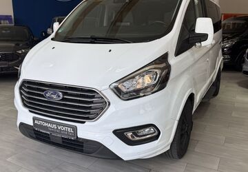 Ford Tourneo Custom 61.000 km 34.990 &euro; Plauen 08525