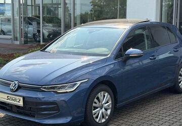 VW Golf 8.224 km 25.490 &euro; Oelsnitz 08606