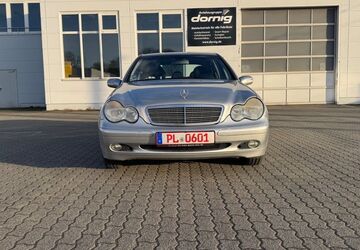 Mercedes-Benz C 180 168.711 km 4.900 &euro; Plauen 08525
