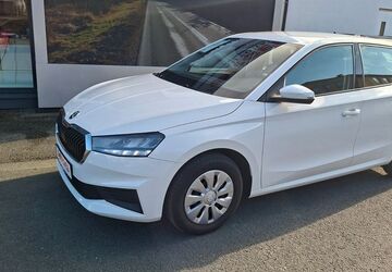 Skoda Fabia 40.600 km 12.870 &euro; Bad Elster 08645