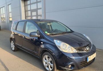 Nissan Note 76.000 km 2.900 &euro; Hof 95030