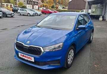 Skoda Fabia 36.800 km 14.870 &euro; Bad Elster 08645