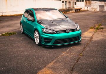 VW Golf 89.300 km 24.500 &euro; Muldenhammer 08262