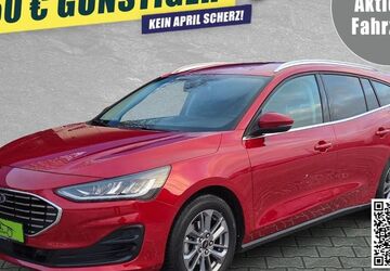 Ford Focus 15.000 km 21.990 &euro; Hof 95032