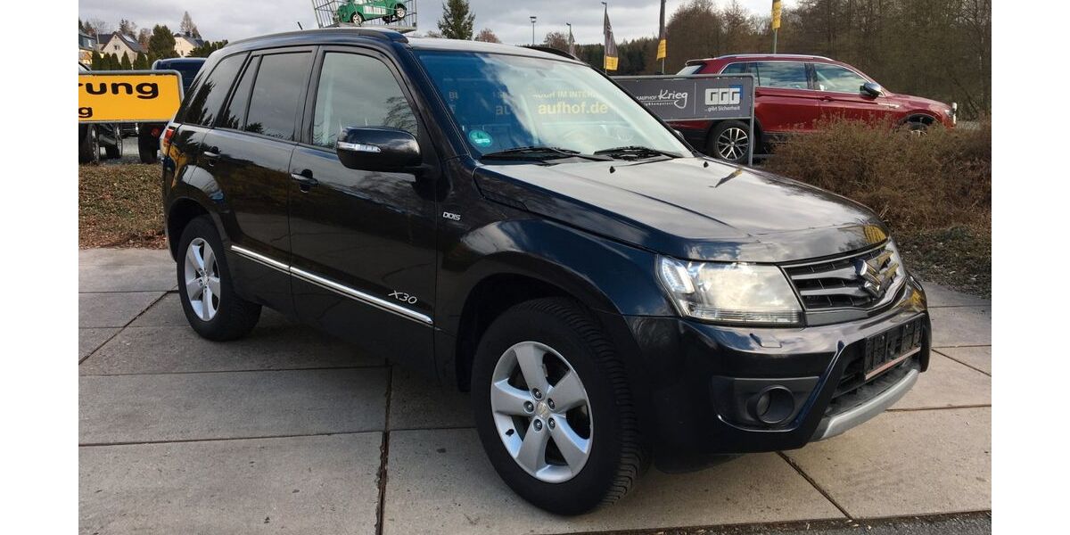 Suzuki Grand Vitara 192.800 km 7.995 &euro; Neuensalz - Mechelgrün 08541