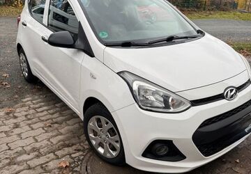 Hyundai i10 95.000 km 4.299 &euro; Hof 95032