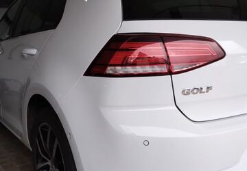 VW Golf 116.000 km 14.990 &euro; Markneukirchen 08258