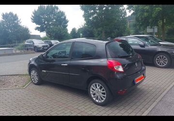 Renault Clio 78.000 km 3.300 &euro; Feilitzsch 95183