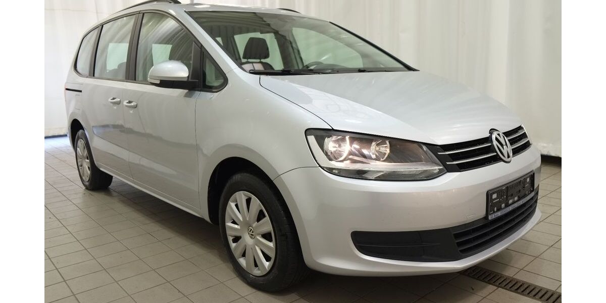 VW Sharan 62.955 km 12.990 &euro; Greiz 07973