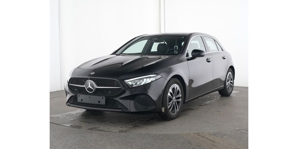 Mercedes-Benz A 180 31.779 km 27.860 &euro; Hof 95030