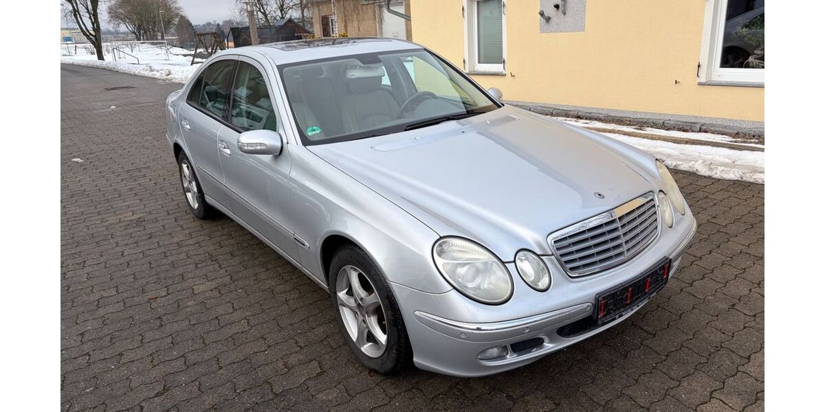 Mercedes-Benz E 350 197.000 km 3.360 &euro; Hof 95030