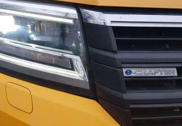 VW Crafter 35.000 km 23.794 &euro; Tirpersdorf 08606