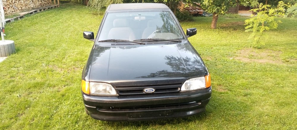 Ford Escort 155.784 km 2.500 &euro; Trogen 95183