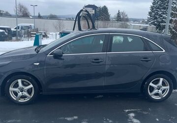 Kia ceed / Ceed 48.682 km 16.100 &euro; Regnitzlosau 95194