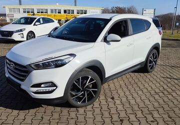 Hyundai TUCSON 141.009 km 14.700 &euro; Zeulenroda-Triebes 07950