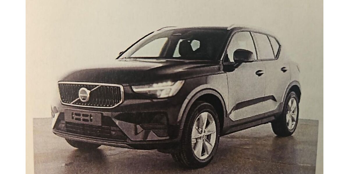 Volvo XC40 25.479 km 33.800 &euro; Plauen 08527