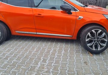 Renault Clio 72.032 km 13.200 &euro; Rehau 95111