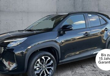 Toyota Yaris Cross 1.990 km 28.390 &euro; Hof 95030