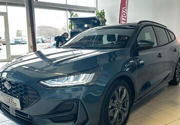 Ford Focus 11.000 km 31.490 &euro; Plauen 08525