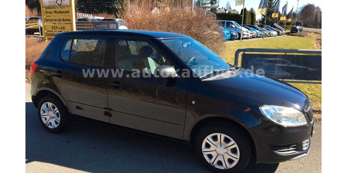 Skoda Fabia 89.436 km 6.795 &euro; Neuensalz - Mechelgrün 08541