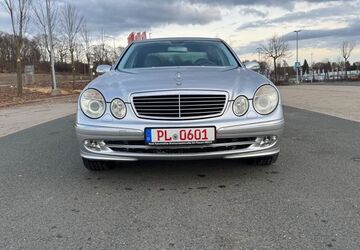 Mercedes-Benz E 240 185.930 km 6.499 &euro; Plauen 08525