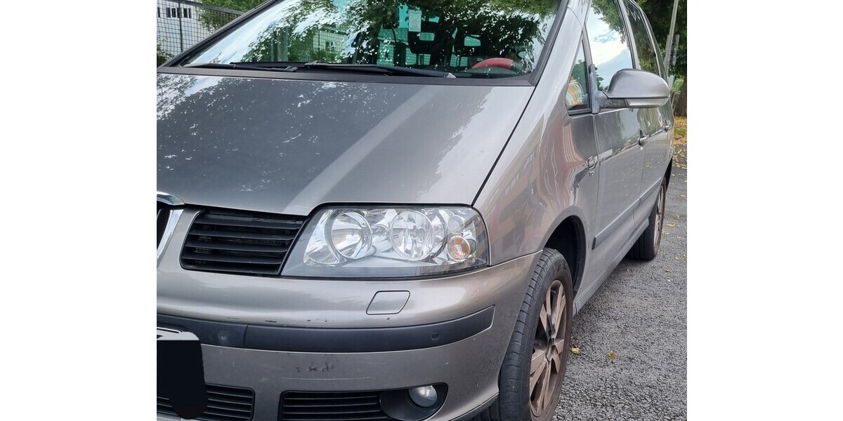 Seat Alhambra 178.000 km 6.300 &euro; Hof 95015