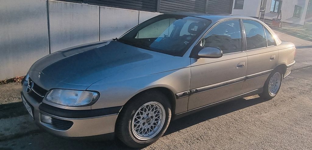 Opel Omega 114.000 km 2.000 &euro; Rodewisch 08228