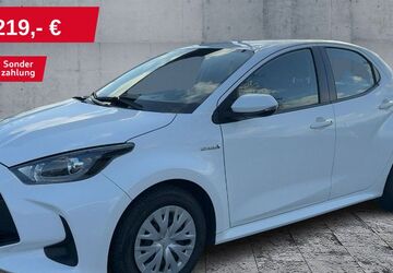 Toyota Yaris 33.500 km 16.600 &euro; Hof 95030