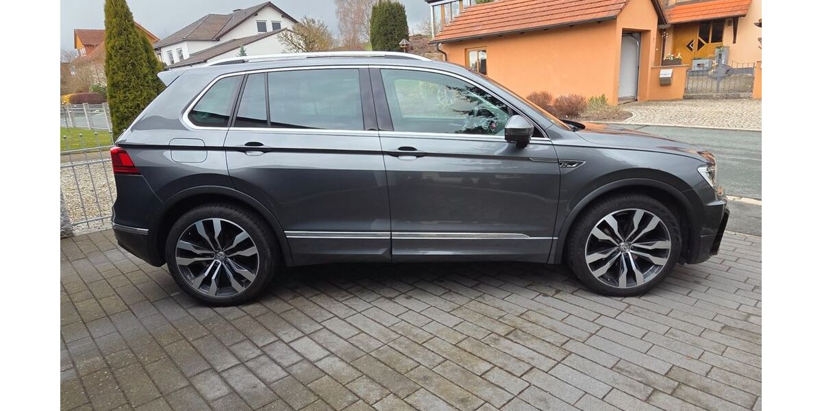 VW Tiguan 94.000 km 22.900 &euro; Hof 95030