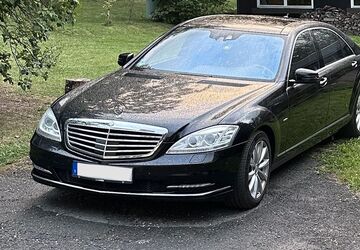 Mercedes-Benz S 500 191.107 km 18.000 &euro; Plauen 08525