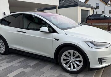 Tesla Model X 215.000 km 39.000 &euro; Schleiz 07907