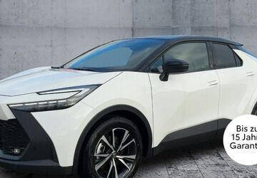 Toyota C-HR 7.991 km 32.880 &euro; Hof 95030