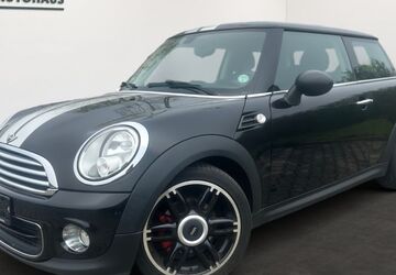 Mini ONE 126.780 km 4.950 &euro; Mylau 08499