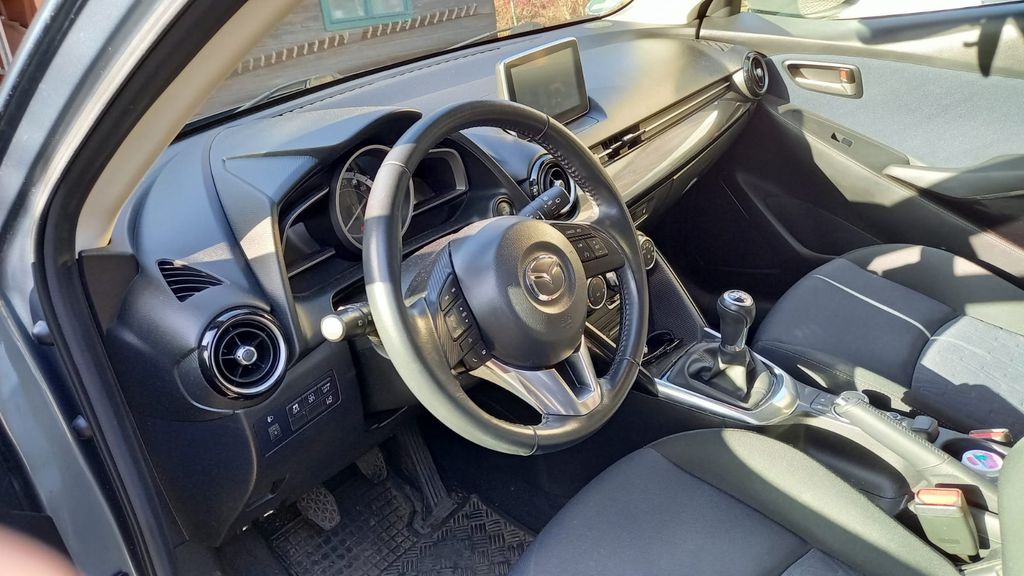 Mazda 2 74.200 km 9.800 &euro; Plauen 08523