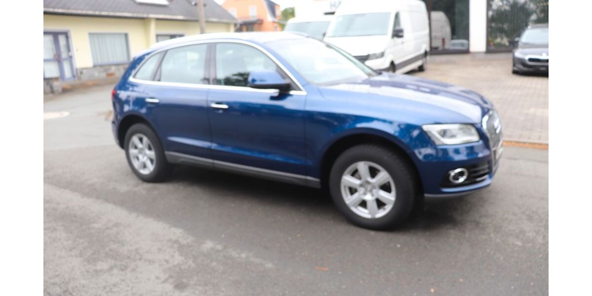 Audi Q5 119.000 km 15.995 &euro; Tirpersdorf 08606