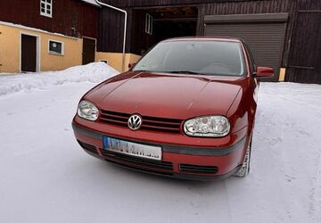 VW Golf 180.000 km 2.499 &euro; Pausa/ OT Thierbach 07952