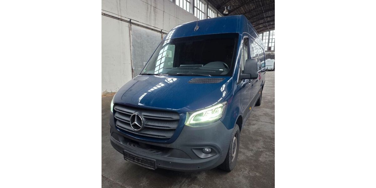 Mercedes-Benz Sprinter 143.153 km 34.990 &euro; Oettersdorf 07907