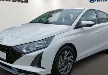 Hyundai i20 9.000 km 17.990 &euro; Plauen 08529