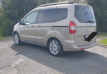 Ford Tourneo Courier 60.000 km 7.900 &euro; Plauen 08523