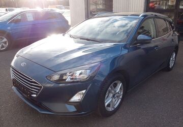 Ford Focus 83.000 km 12.880 &euro; Plauen 08525