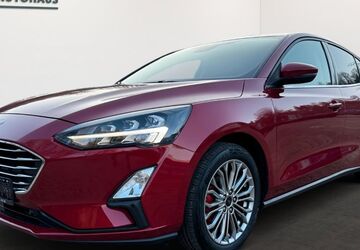 Ford Focus 50.710 km 18.450 &euro; Mylau 08499