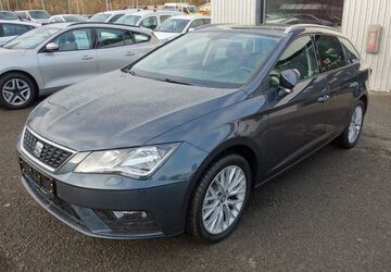 Seat Leon 82.000 km 17.880 &euro; Plauen 08525